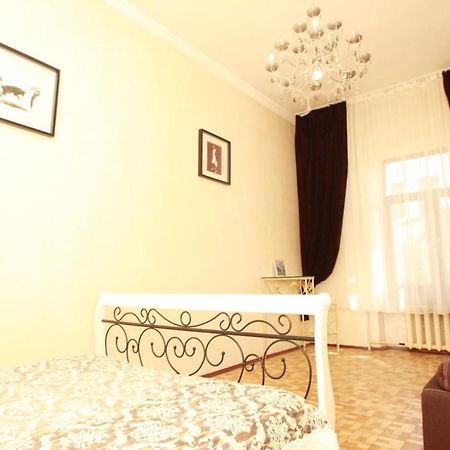 Apartmens Near Opera House Apartment Odessa Ngoại thất bức ảnh